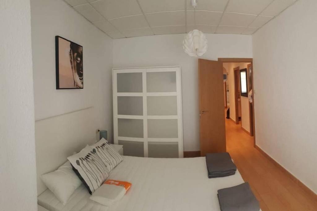 Cozy Apartment In The Heart Of Alicante! المظهر الخارجي الصورة