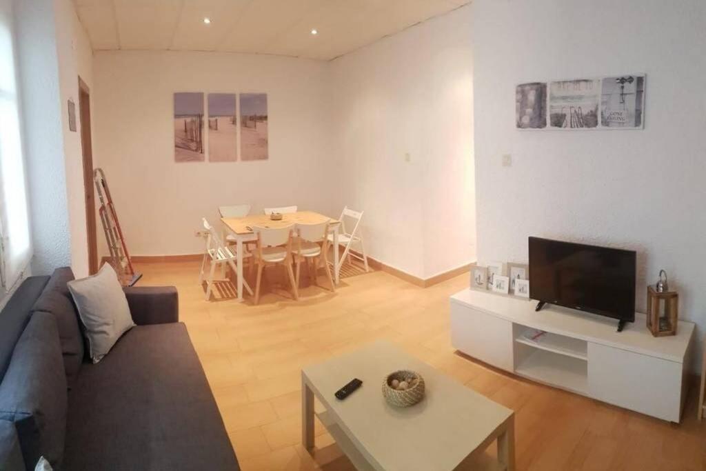 Cozy Apartment In The Heart Of Alicante! المظهر الخارجي الصورة
